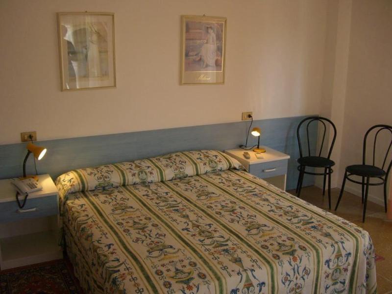Hotel Myriam Lignano Sabbiadoro Dış mekan fotoğraf