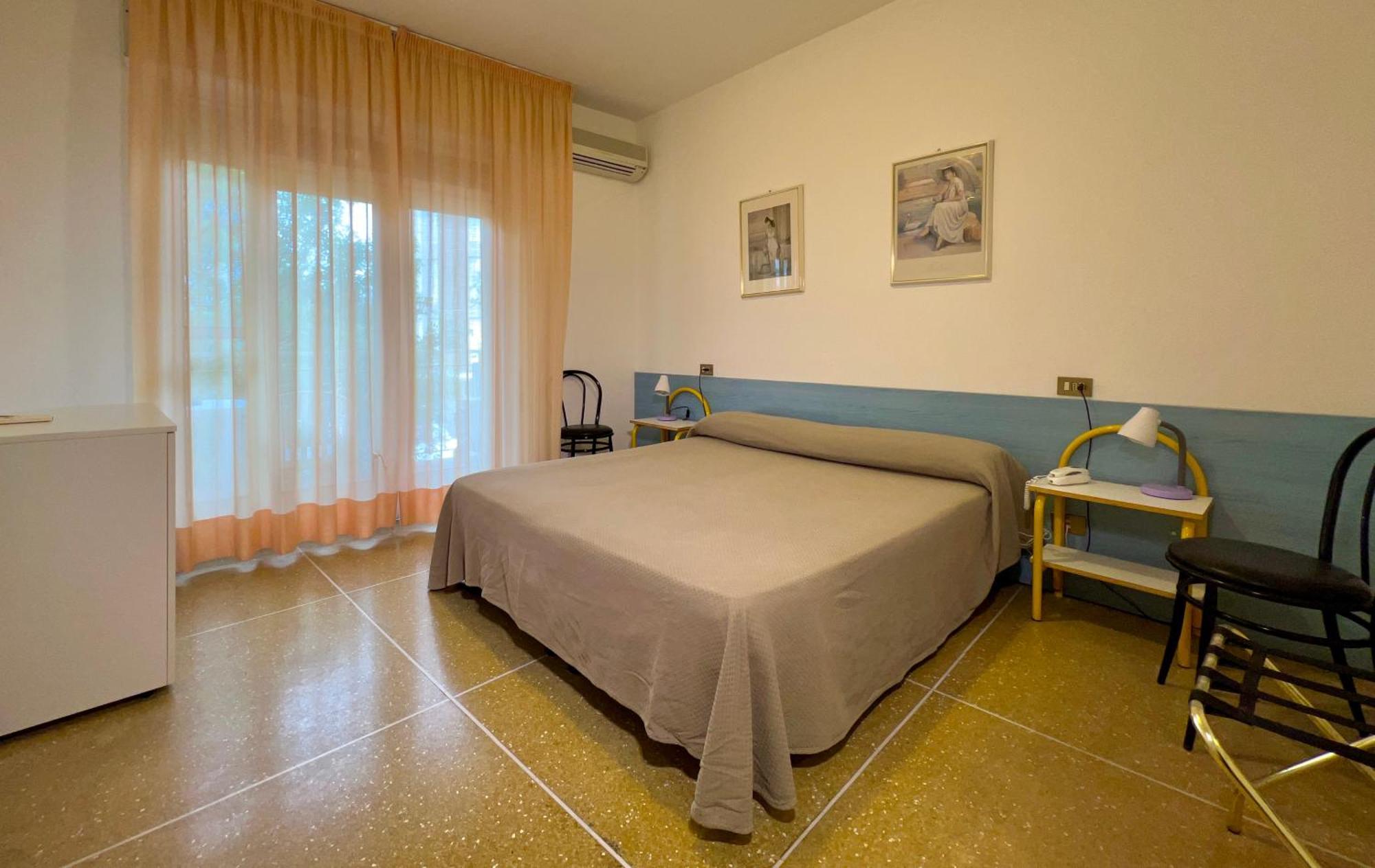Hotel Myriam Lignano Sabbiadoro Dış mekan fotoğraf