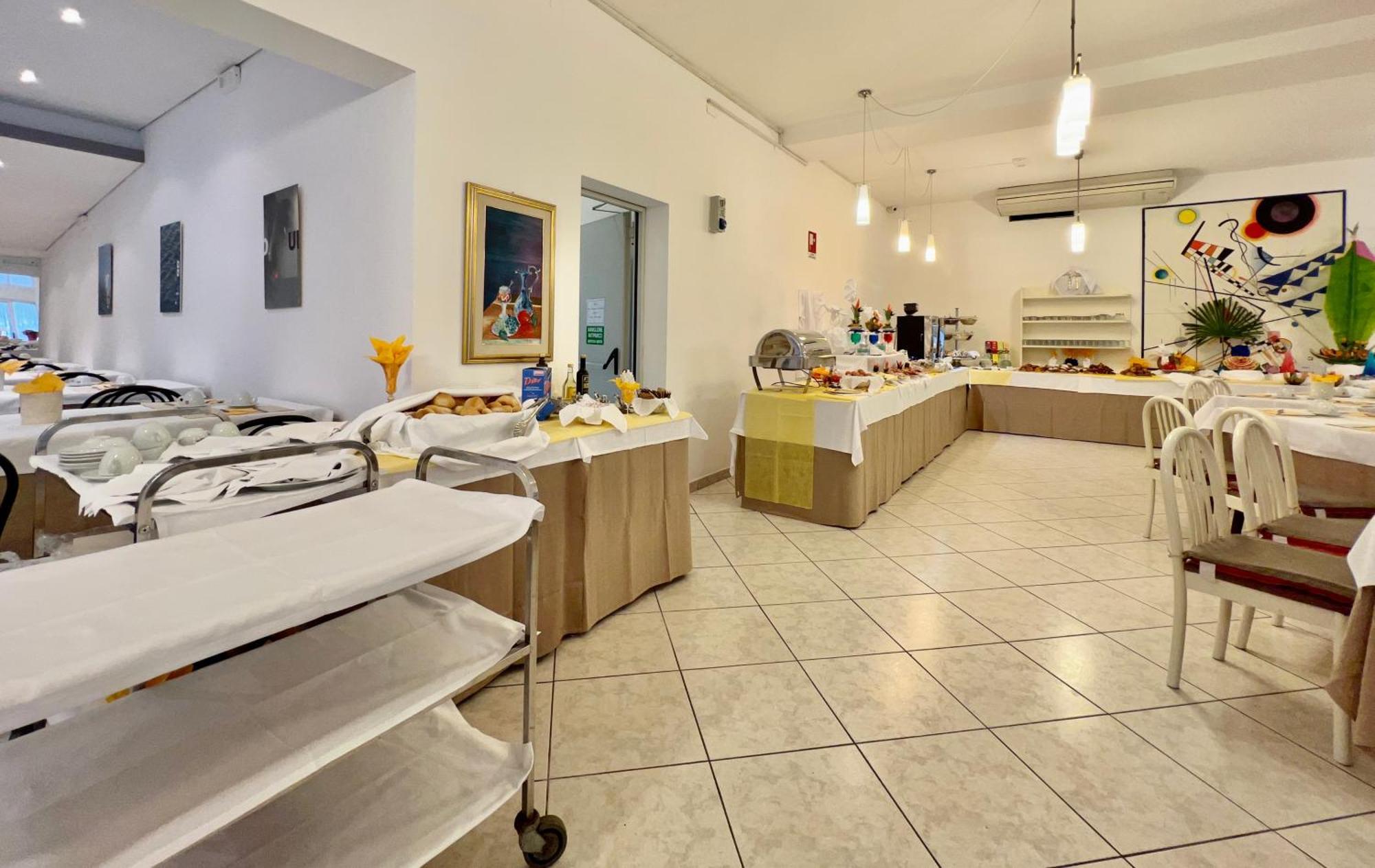 Hotel Myriam Lignano Sabbiadoro Dış mekan fotoğraf