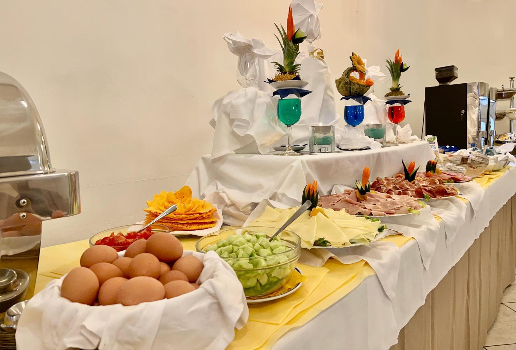 Hotel Myriam Lignano Sabbiadoro Dış mekan fotoğraf