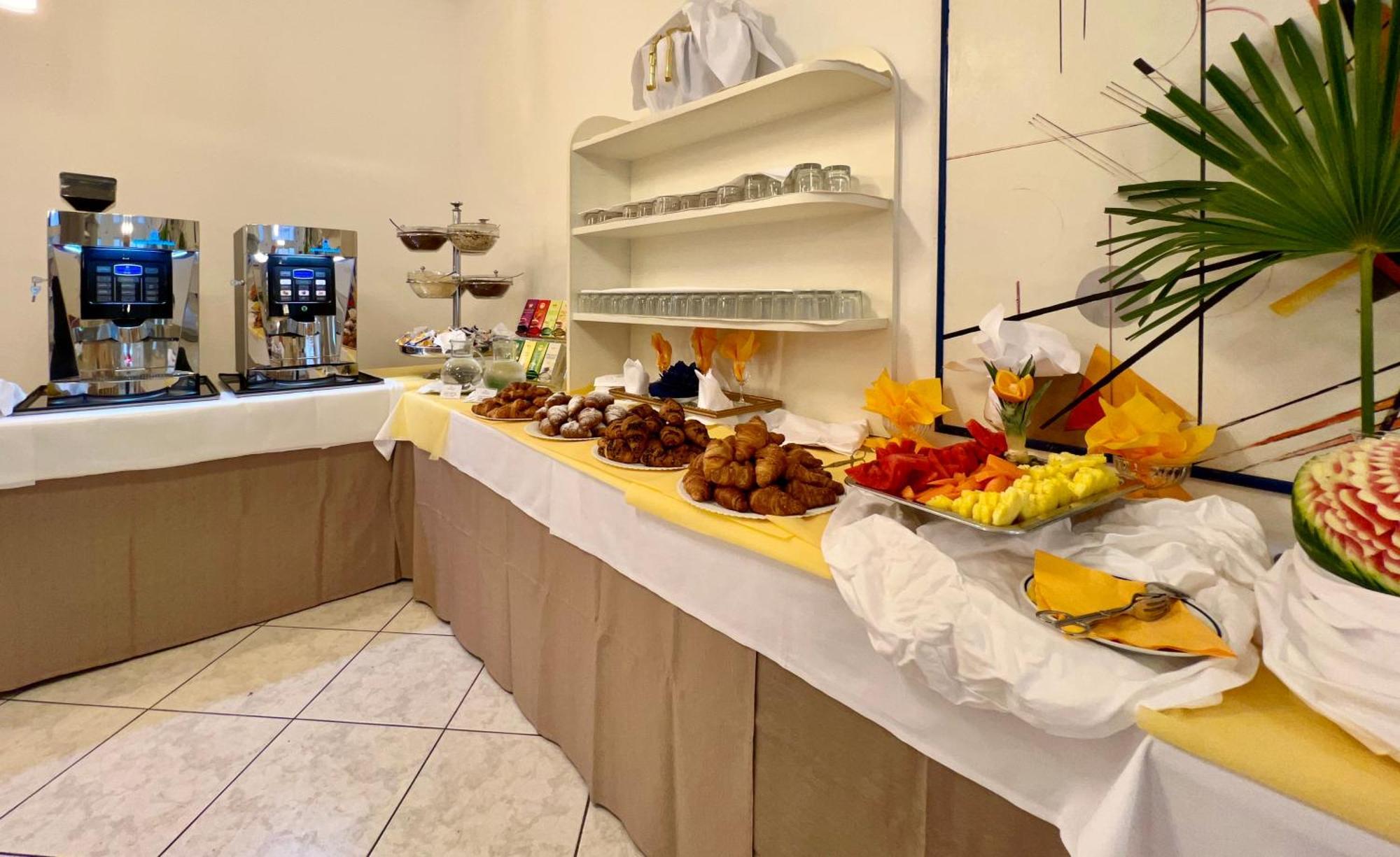 Hotel Myriam Lignano Sabbiadoro Dış mekan fotoğraf